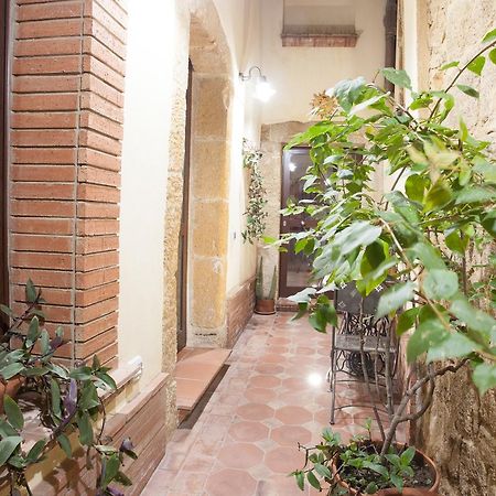 Trio D'Archi - Il Cortiletto Villa Caltagirone Exterior photo